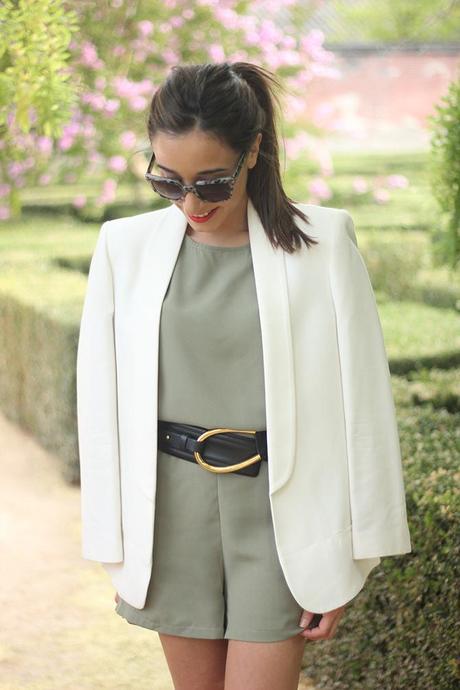 Green, White & BLack IMG_6423