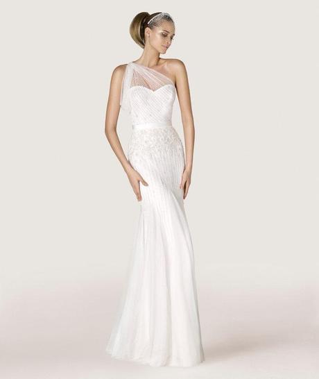 Modelo ANTARES de la colección City 2015 - Foto Pronovias