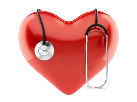 insufficienza cardiaca 586x439 Hacer deporte ayuda a tu corazón