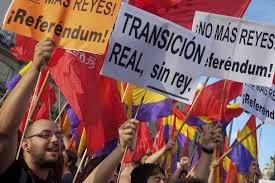 España está cambiando de Rey: Y algunos exigen la imposible “piedra filosofal”