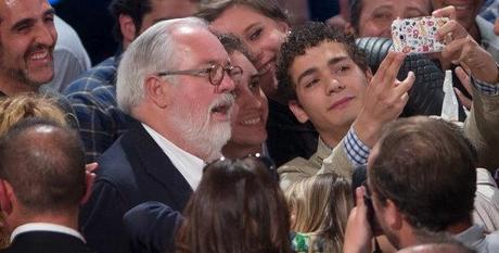 Elecciones: El día después.- Ucrania tiene nuevo Presidente y renace la esperanza  Las elecciones al Parlamento Europeo muestran en España la debilidad de los partidos mayoritarios