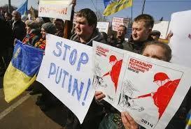 Ucrania: La difícil reconstrucción de un país débil e indefenso.- El lobo va devorando las ovejas y el antiguo pastor le ayuda…