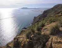 LA PIEL DE TORO: DEL CABO DE GATA, EN ESPAÑA, AL DE SAN VICENTE, EN PORTUGAL. (I) De Valencia a Mojácar