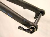 Colnago opta como pasante 15mm Lock para versión frenos disco V1-r