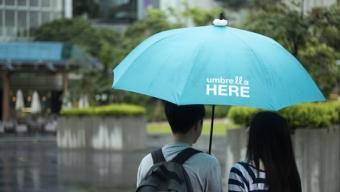 Umbrella Here :: vení que te llevo bajo mi paraguas Umbrella Here :: vení que te llevo bajo mi paraguas