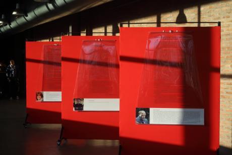 Las voces en la escena: Juan Coll Benegas presenta Aparición de la memoria IMG_0022