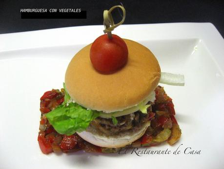 HAMBURGUESA CON VEGETALES