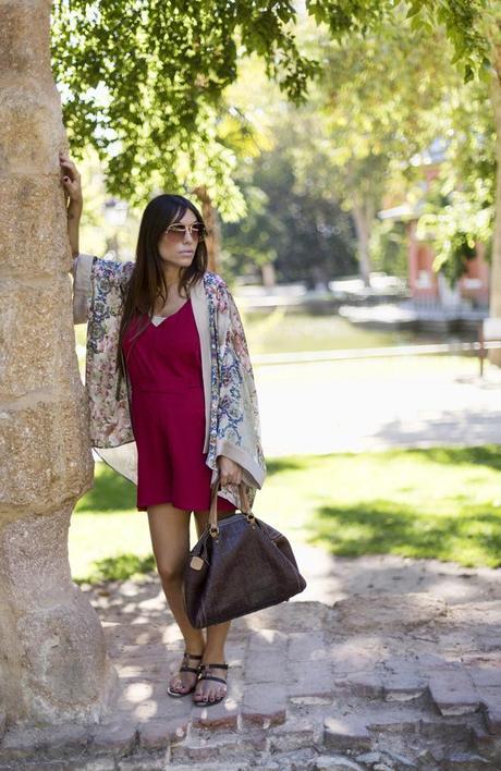 street style barbara crespo retiro kimono khemeia red dress fashion blogger outfit blog de moda street style barbara crespo retiro kimono khemeia red dress fashion blogger outfit blog de moda