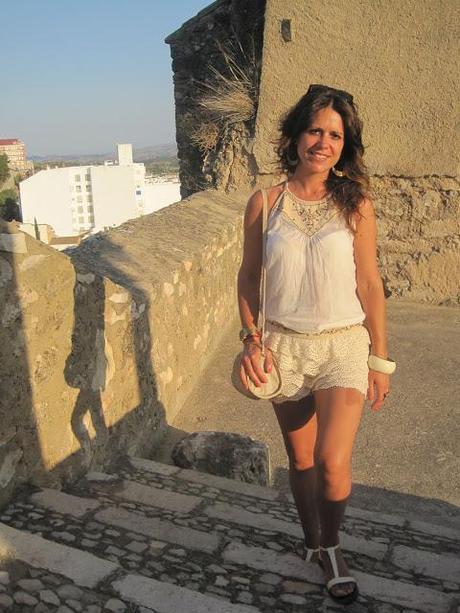 PARECE MONO, PERO NO LO ES...