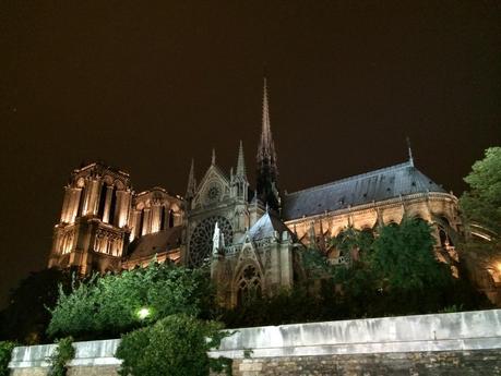 VipandSmart Notre Dame noche