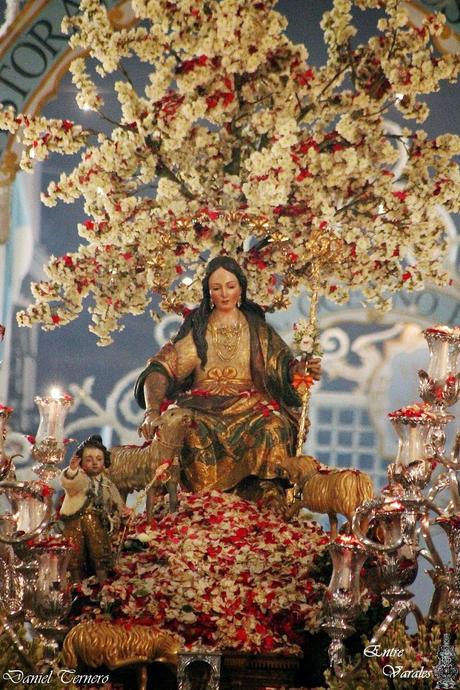 Galería fotográfica de la Procesión de la Divina Pastora de Cantillana