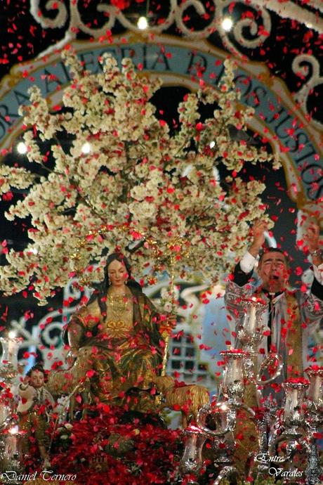 Galería fotográfica de la Procesión de la Divina Pastora de Cantillana