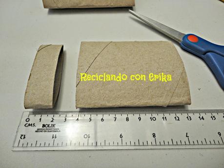 Balcón decorativo con tubos de cartón , flor de cuatro petalos