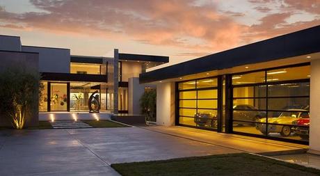 Villa Moderna en California  /   Modern Villa in California