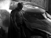 Espectacular Batmóvil "Batman Superman: Dawn Justice"
