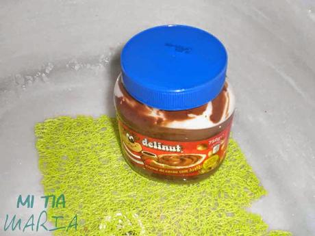 Los trucos de la Mari: Limpiar botes de cristal pringosos sin perder nuestro estropajo en el intento