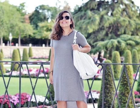 basic_grey_dress-outfit-streetstyle
