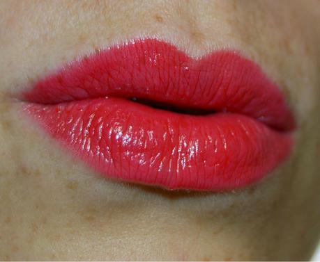 Discontinuados de CATRICE: MADE TO STAY Smoothing Lip Polish 040 Let's Red Loud Discontinuados de CATRICE: MADE TO STAY Smoothing Lip Polish 040 Let's Red Loud