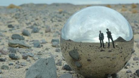 OVNIS y seres de otro planeta protagonizan el nuevo vídeo de Broken Bells