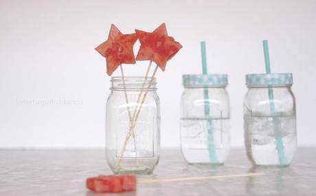 PIRULETAS DE SANDÍA PIRULETAS DE SANDÍA