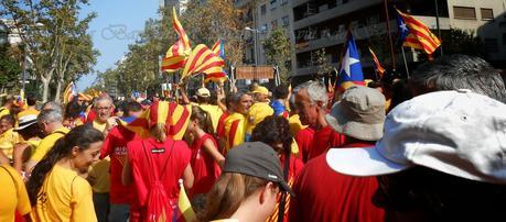 DIADA DE CATALUNYA, 2014,...2.200.000, PERSONAS NOS HEMOS REUNIDO EN BARCELONA,ESTE POST SE LO DEDICO A JOSEP ESTRUEL, DEL BLOG VIVÈNCIES, PETONS I BONA DIADA , UNA ABRAÇADA A Mª ROSA...!!!11-09-2014...!!!