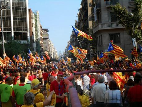 DIADA DE CATALUNYA, 2014,...2.200.000, PERSONAS NOS HEMOS REUNIDO EN BARCELONA,ESTE POST SE LO DEDICO A JOSEP ESTRUEL, DEL BLOG VIVÈNCIES, PETONS I BONA DIADA , UNA ABRAÇADA A Mª ROSA...!!!11-09-2014...!!!