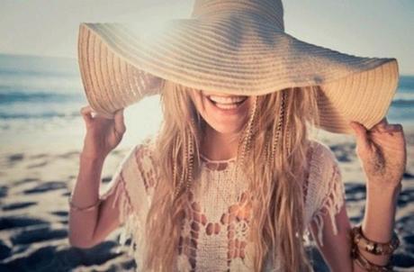 Floppy hat