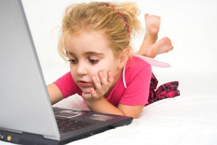 los niños en Internet y las redes sociales