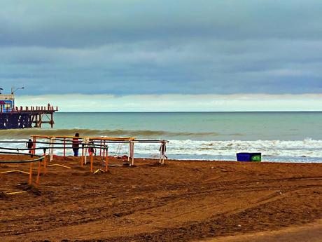 Playa, mar y nubes