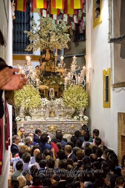 Galería fotográfica de la procesión de la Divina Pastora de Cantillana (III)