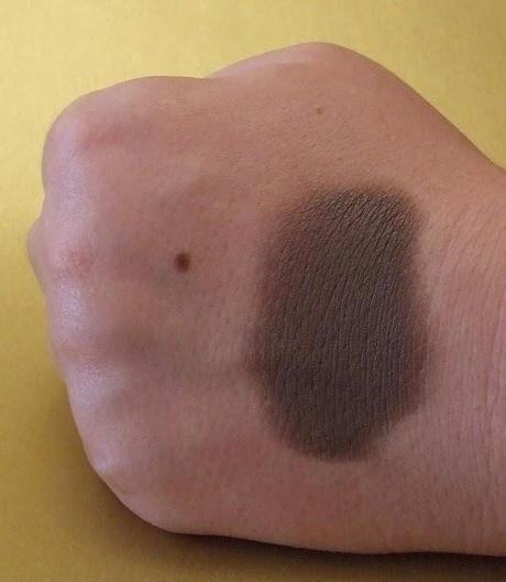 Las sombras en crema de ELLIS FAAS en LUSSTRA