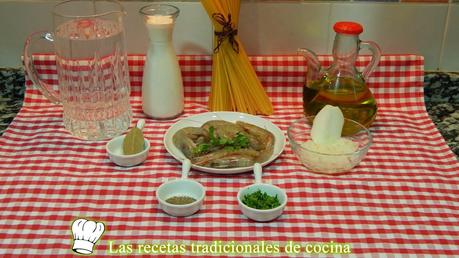 Espaguetis con langostinos a la crema