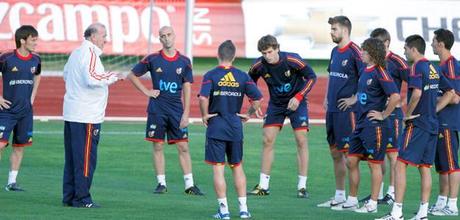 PARTIDETE DE LA ROJA  TONIGHT