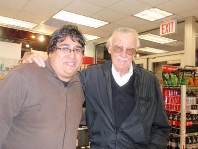 Me encontre con Stan The Man Lee en la farmacia