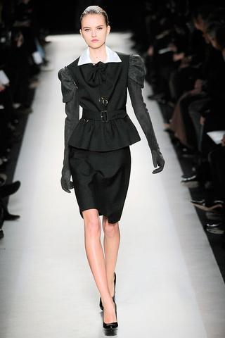 L'AMOUR FOUR YSL - PIERRE BERGÉ