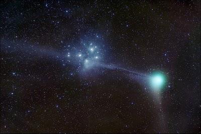 Hijas de un titán: las Pléyades (M45) Hijas de un titán: las Pléyades (M45)