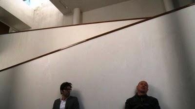 Derribando muros: El hombre de al lado- 2010- Gastón Duprat & Mariano Cohn Derribando muros: El hombre de al lado- 2010- Gastón Duprat & Mariano Cohn