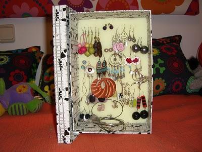 Los joyeros y el cuadro de tela de Sarapugui