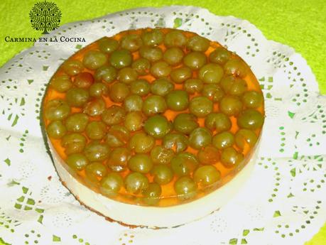 TARTA DE QUESO CON UVAS Y GELATINA DE MOSCATEL