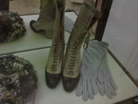 NO A LA APERTURA DE LOS COMERCIOS DOMINGOS, FESTIVOS, Y EN HORARIO NOCTURNO