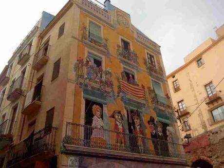 fachada pintoresca tarragona