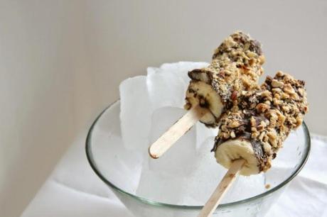receta: crocantis de plátano - banana popsicles with chocolate and hazelnuts