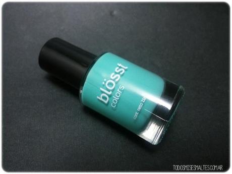 aloe-blosst-tiffany-nails