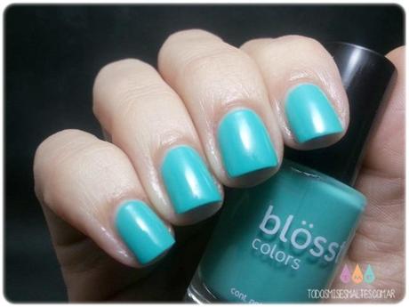 aloe-blosst-tiffany-nails