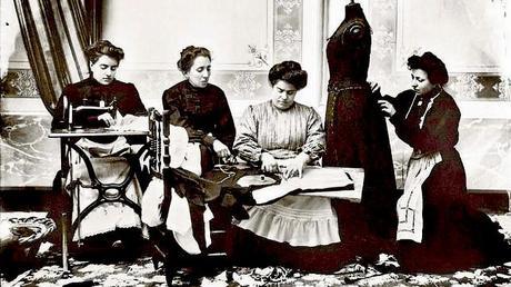 Modistas Catalanas del siglo XIX.