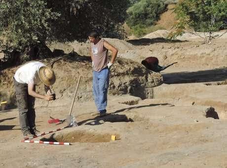 Documentan una gran vasija de la Edad de Bronce en unas excavaciones en Toledo