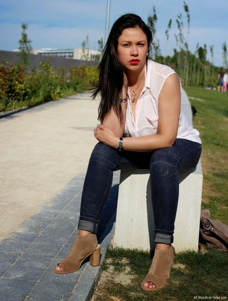 NEW IN  - SUEDE HEELS