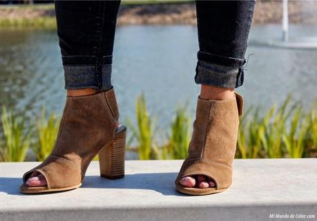 NEW IN  - SUEDE HEELS