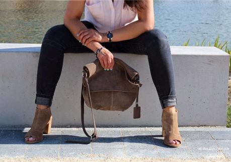 NEW IN  - SUEDE HEELS