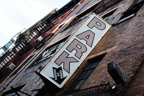 CANAL STREET Blazer-Floral_Jumpsuit-Purificacion_Garcia-Gucci_Disco_Bag-Senso_Sandals-Outfit_Street_Style-NYFW-45